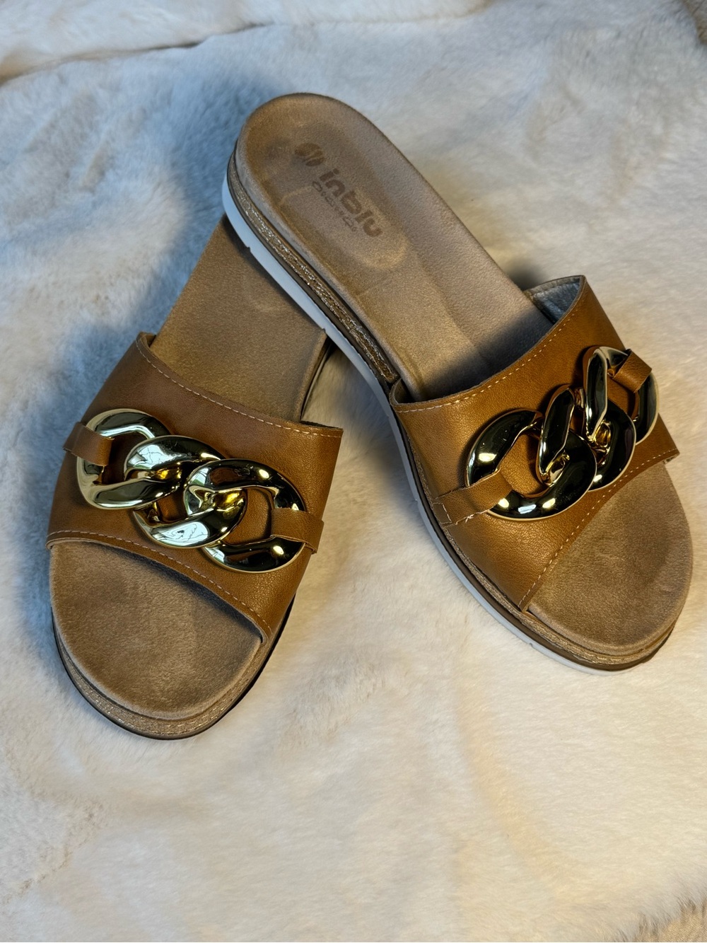 Women's Brown Slide Sandals with Gold Chain Accent Size 9